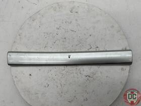 99755239801v04 Porsche 2005-2012 Boxster Cayman 911 Cup Holder Center Trim