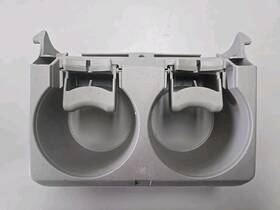 6n62104046 Suzuki 2006-2008 Grand Vitara Centre Console Rear Cup Holder