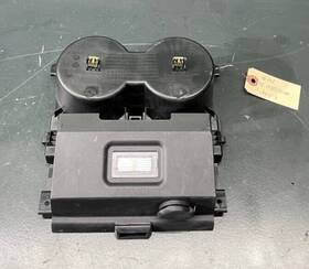 Sc001037286 Tesla 2017-2023 Model 3/y Center Console Storage Dual Drink Cup Holder