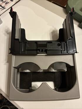 2101010353 Toyota 08-13 Highlander Limited Hybrid Center Console Rear Cup Holder Cupholder