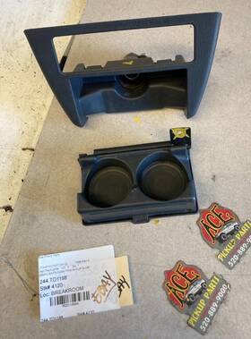 244.to1198 Toyota 96-00 Rav4 Center Dash Trim Bezel Cup Holder Oem
