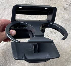 66994-02010 Toyota 66995-02010 2009/13 Matrix Vibe Black Rear Console Cup Holder Oem Nice