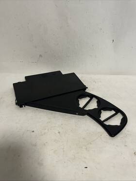 3b1858601 Volkswagen Passat B5 1998 Cup Holder Front