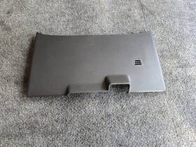 08623065 Volvo 2004-2010 S40 Center Console Under Radio Cover Used Oem