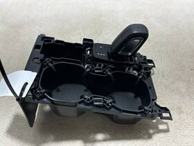 32226495 Volvo 2019-2020 Xc40 Black Center Left Console Dual Cup Holder Oem