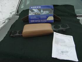 9134886 Volvo Nib Oem Genuine 740-940 Cupholder Armrest Late Gold Leather. Pn#