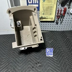 03-06 Nbs Chevy Gmc Escalade Center Console Storage Bucket Bin Box Tan Oem. Fixed Price $39.95.