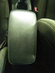 06 Gmc Hummer H3 Console Front Floor Leather. Fixed Price $85.44.